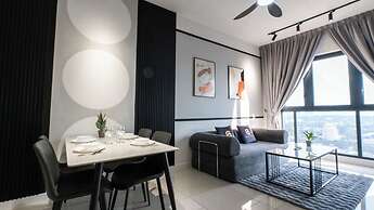 Skyline KL by Guestonic