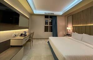 Rovan Hotel