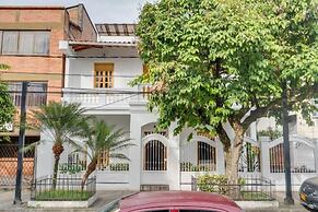Hotel Granada Embassy