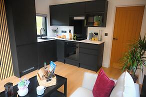 Newmore Highland Pods