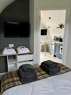 Newmore Highland Pods