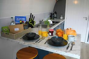 Newmore Highland Pods
