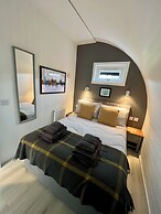Newmore Highland Pods