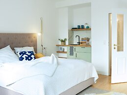 Hotel Five Rooms