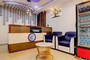 Deluxe With Twin Bedbluemoon Hotel