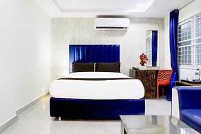 Deluxe With Twin Bedbluemoon Hotel