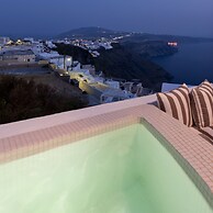 Santorini Roses Suites