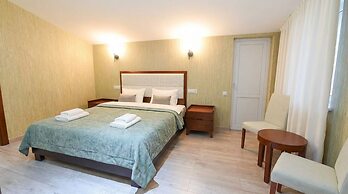 Kvl Hotel