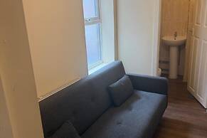 Apartment Sleeps 2