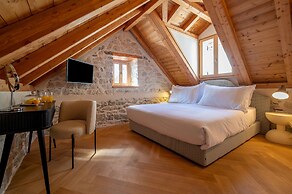 Exclusive Heritage Suite Balturio