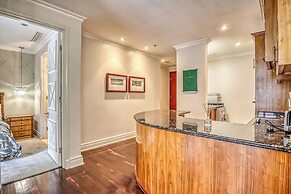 Luxurious Two-Bedroom Apartment