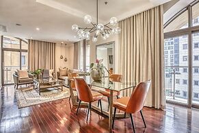 Luxurious Two-Bedroom Apartment