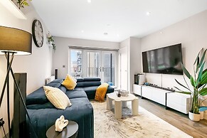 Luxurious 2 bed Flat in Greenhithe