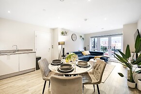 Luxurious 2 bed Flat in Greenhithe