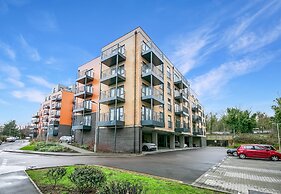 Luxurious 2 bed Flat in Greenhithe