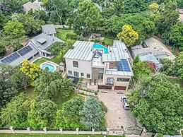 Executive 4-Bedroom Home