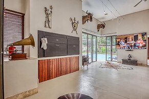 Executive 4-Bedroom Home