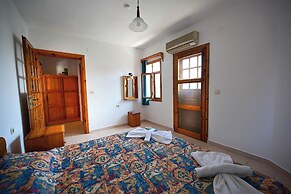 Şahin Villa Apart