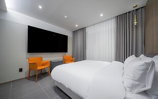 Hound Hotel Daegu Dongdaegu Station