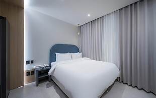 Hound Hotel Daegu Dongdaegu Station
