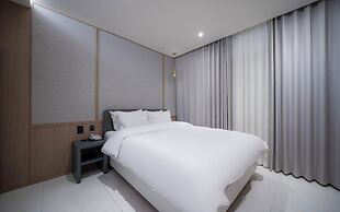 Hound Hotel Daegu Dongdaegu Station