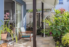 Macadamia Ocean Escape