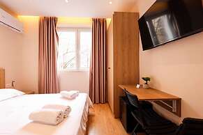 Grandstay Tirana Central 01