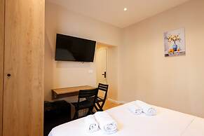 Grandstay Tirana Central 01