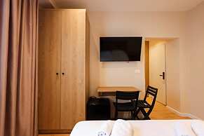 Grandstay Tirana Central 01