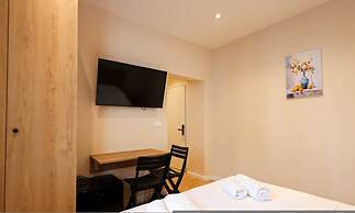 Grandstay Tirana Central 01