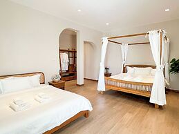The Peak Hill Pool Villa