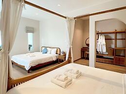 The Peak Hill Pool Villa