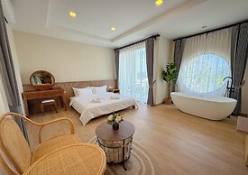 The Peak Hill Pool Villa