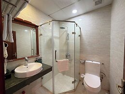 Son Tung Hotel