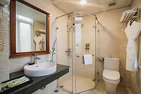 Son Tung Hotel