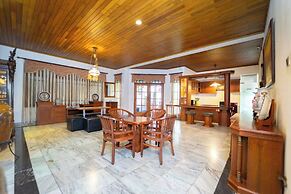 D Ajenk Boutique Villa by BHATARA