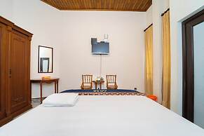 D Ajenk Boutique Villa by BHATARA