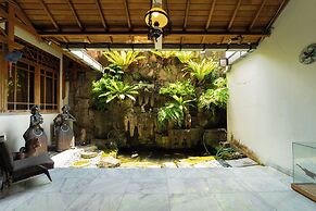 D Ajenk Boutique Villa by BHATARA