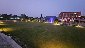 BALAJI HOTEL AND RESTAURANT