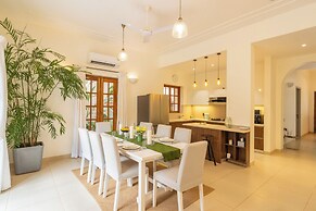 ELIVAAS  Lumin 4 BHK with Pool in Arpora
