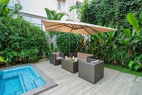 ELIVAAS  Lumin 4 BHK with Pool in Arpora
