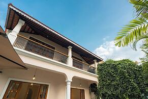ELIVAAS  Lumin 4 BHK with Pool in Arpora
