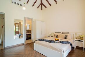 ELIVAAS  Lumin 4 BHK with Pool in Arpora