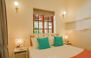 ELIVAAS  Lumin 4 BHK with Pool in Arpora