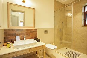 ELIVAAS  Lumin 4 BHK with Pool in Arpora