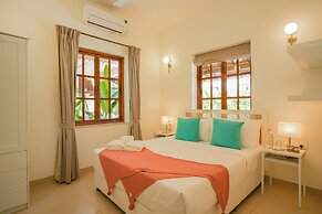 ELIVAAS  Lumin 4 BHK with Pool in Arpora