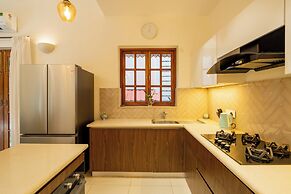 ELIVAAS  Lumin 4 BHK with Pool in Arpora