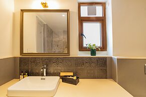 ELIVAAS  Lumin 4 BHK with Pool in Arpora