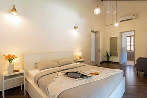 ELIVAAS  Lumin 4 BHK with Pool in Arpora
