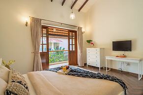 ELIVAAS  Lumin 4 BHK with Pool in Arpora